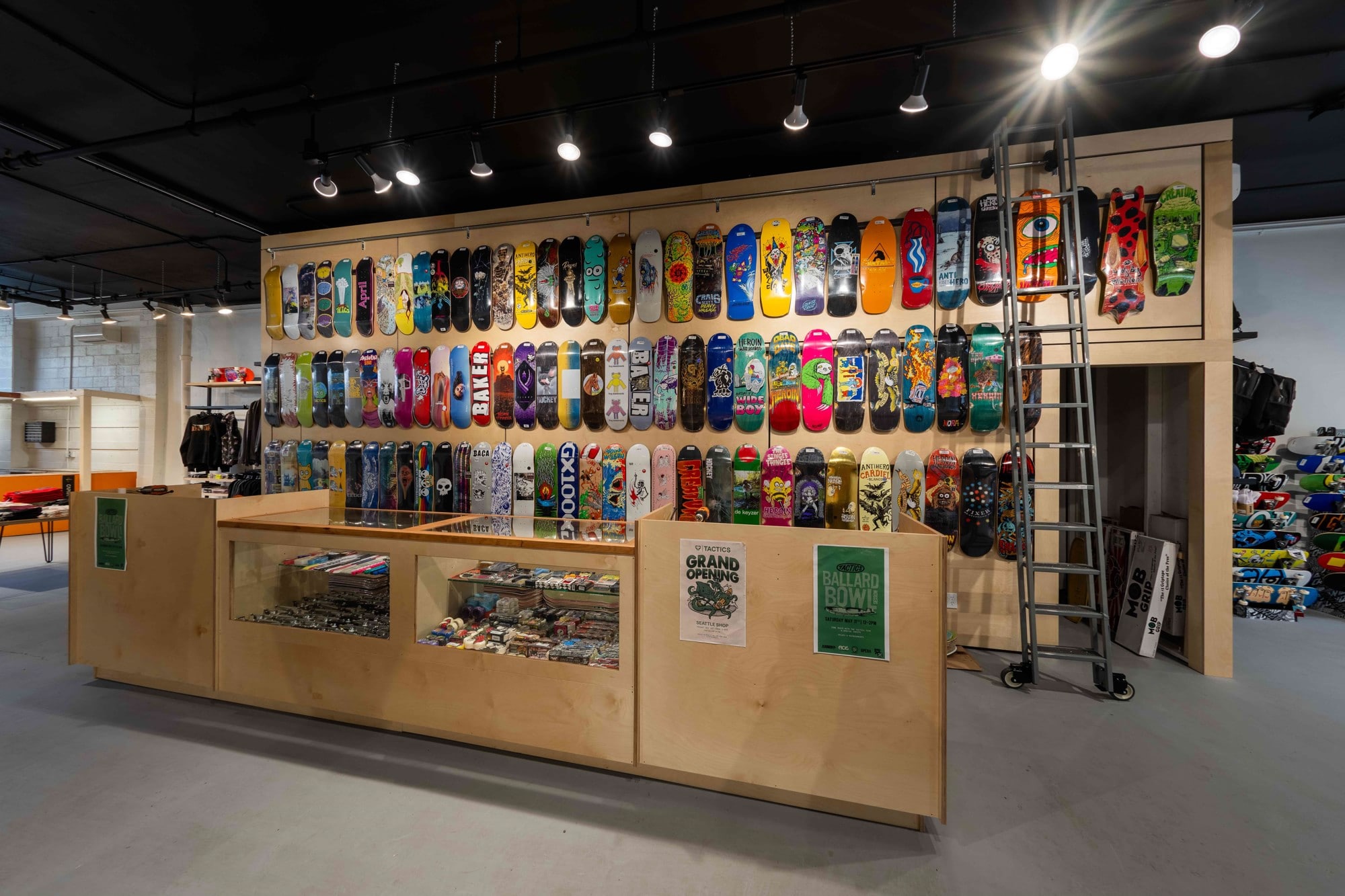 tactics-seattle-shop-04