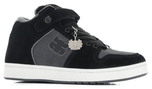 IPath Grasshopper Skate Shoes - black/grey suede - view large